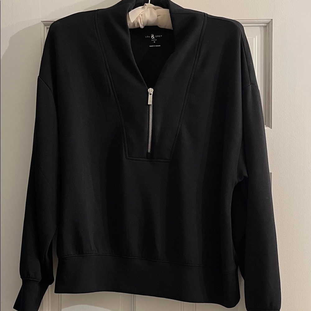 LOU & GREY BY LOFT Scubasoft long sleeve knit top